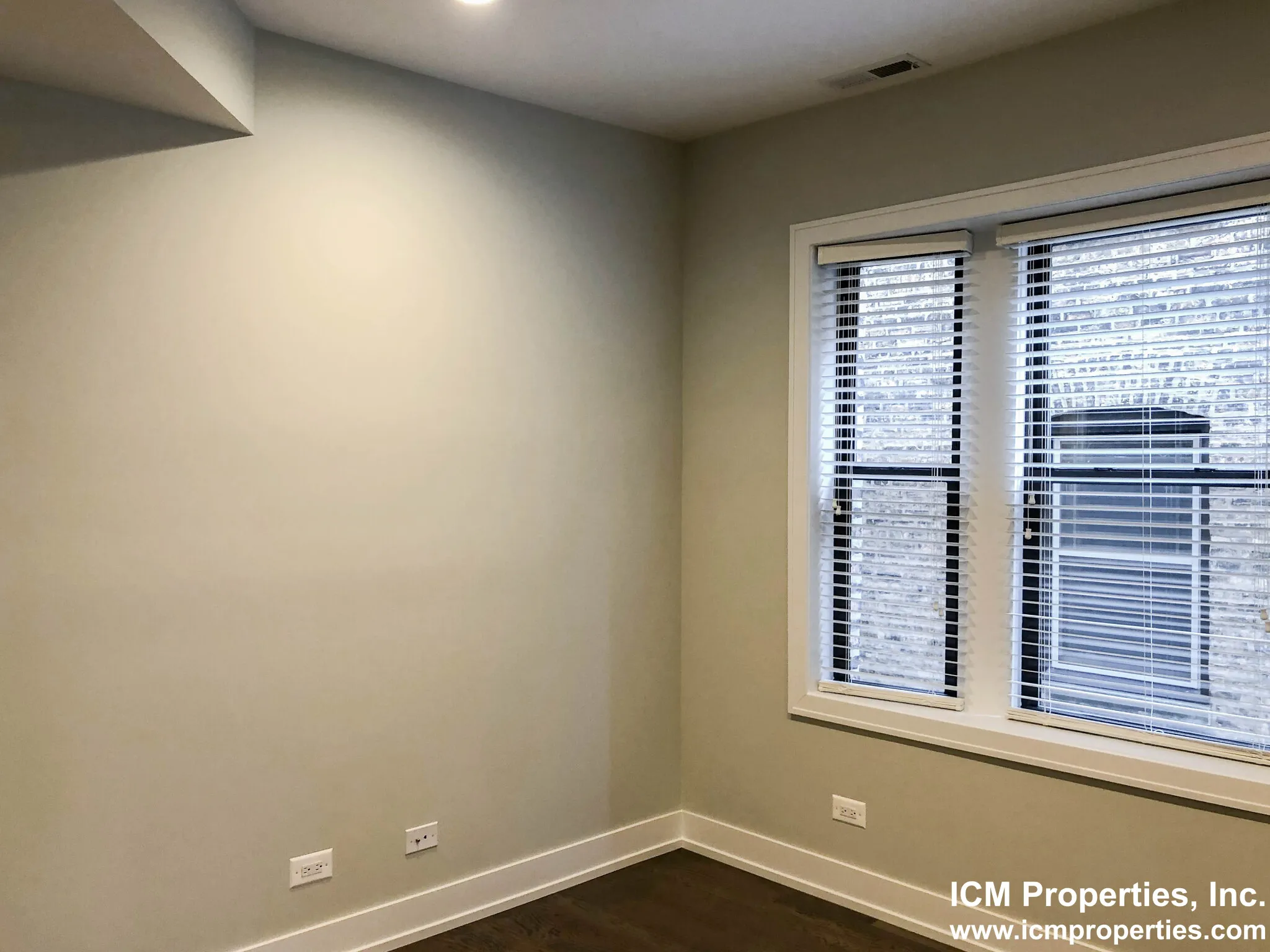 3818 N Sheffield Ave, ,  60613, USA 60613-unit#3818-2-Chicago-IL