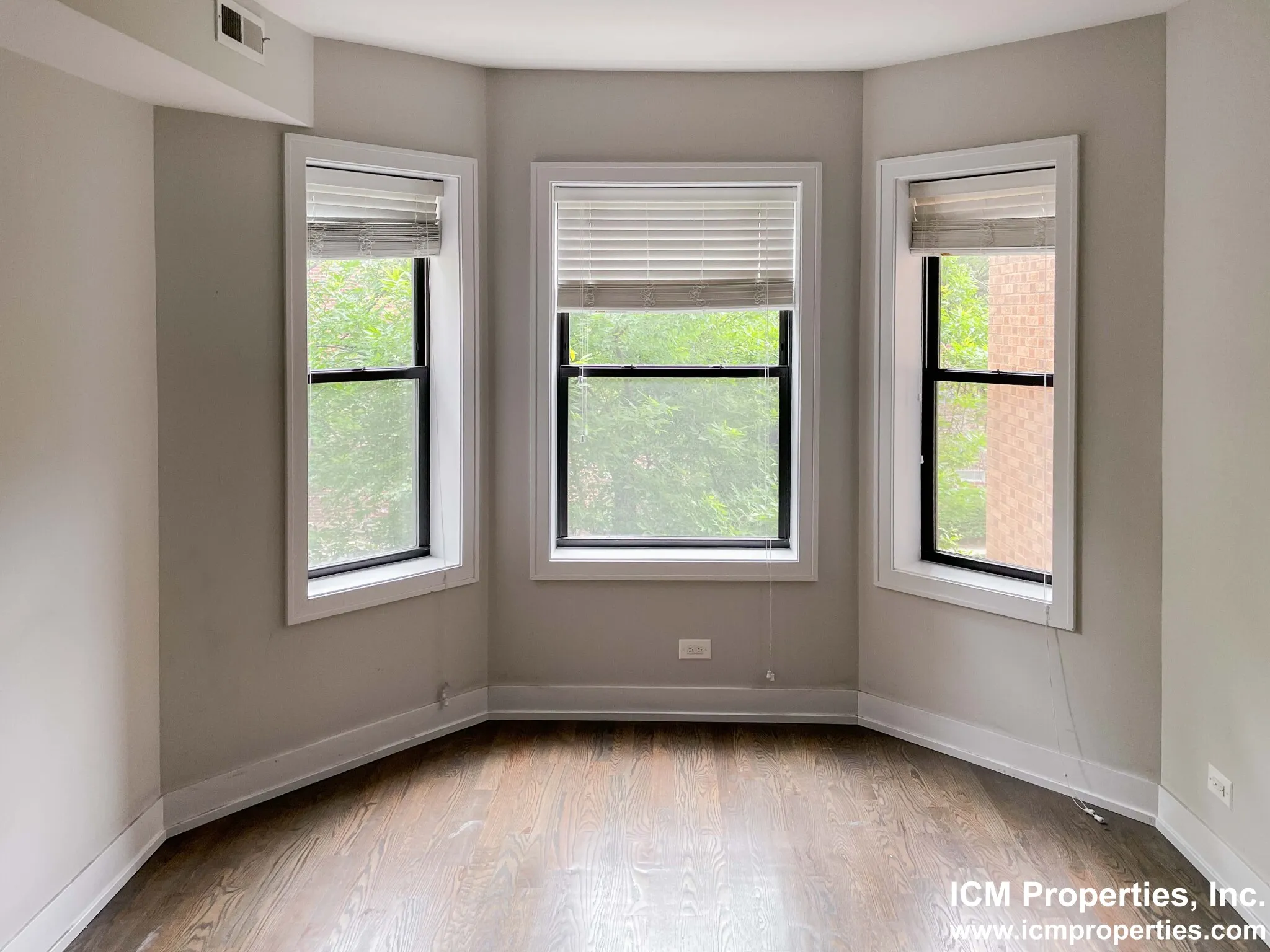 3818 N Sheffield Ave, ,  60613, USA 60613-unit#3818-2-Chicago-IL