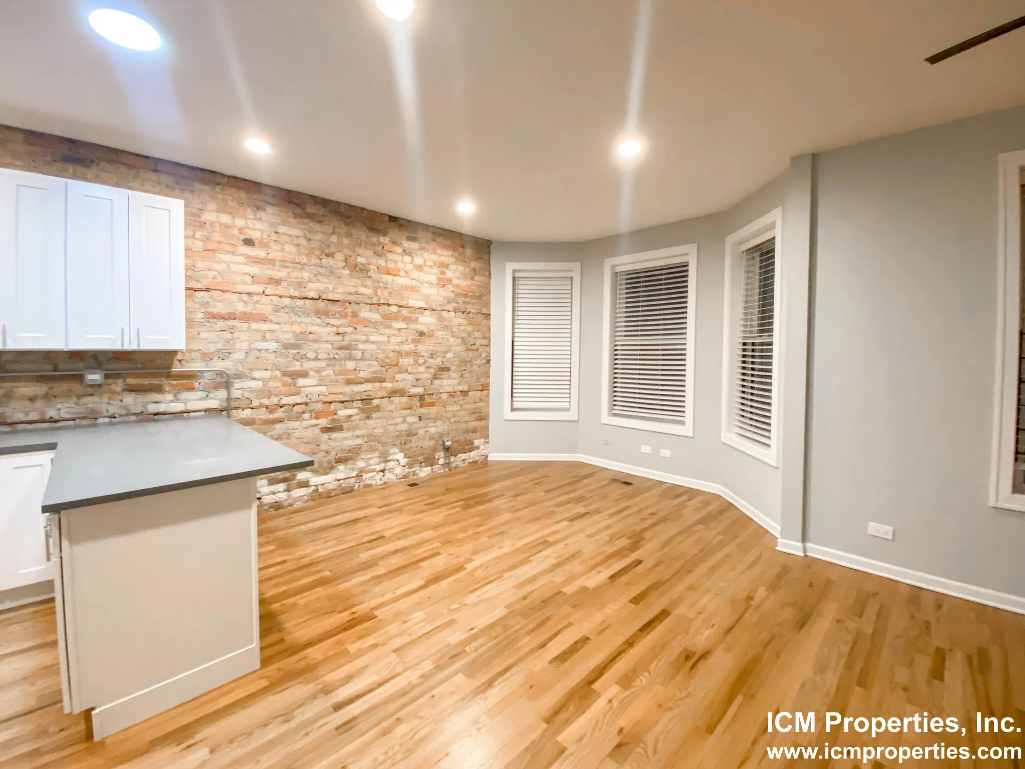 2450 N Southport Ave, , 60614, USA 60614-unit#2450-103-Chicago-IL