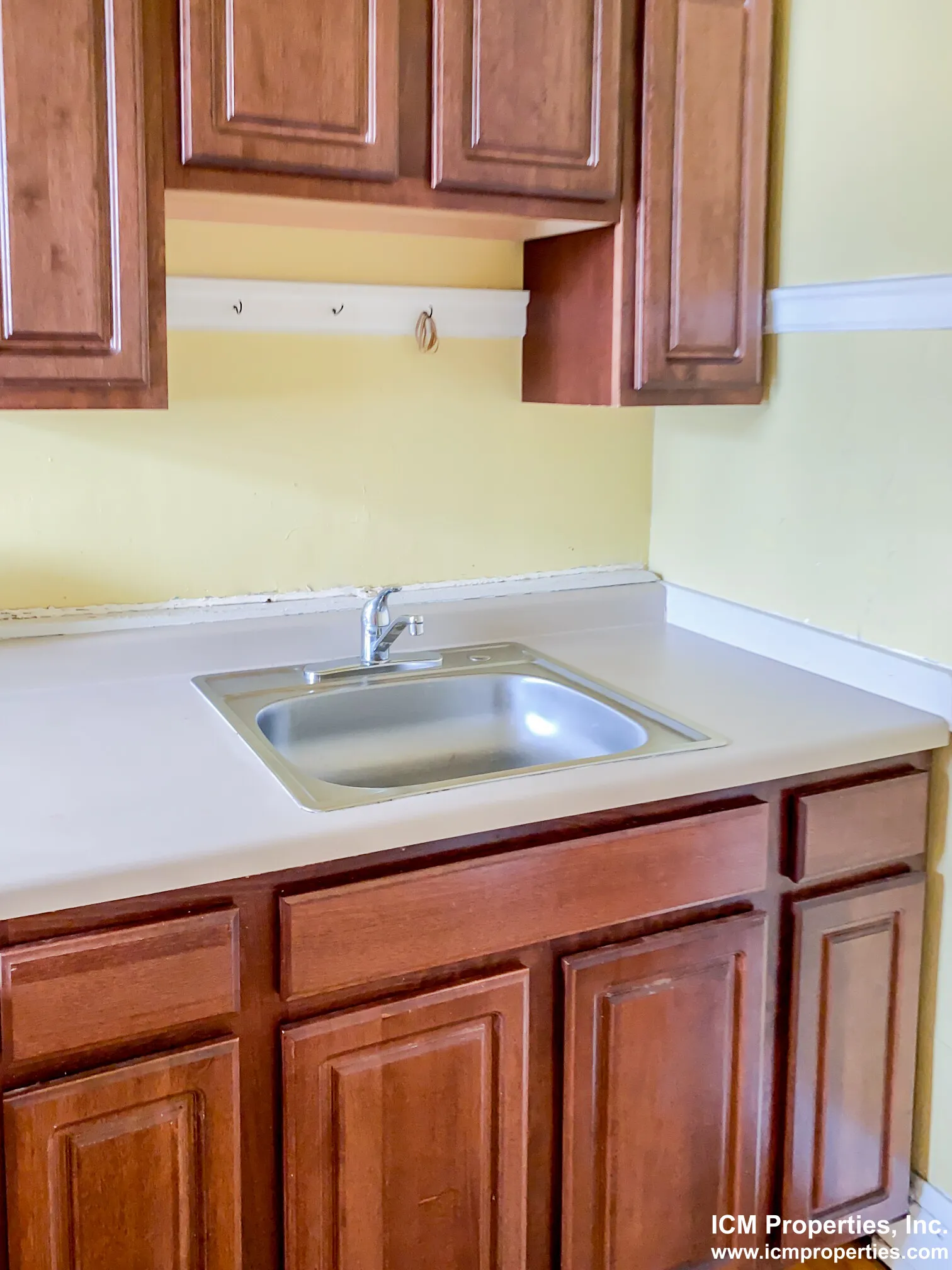 3817 N Lawndale Ave, , 60618, USA 60618-unit#3817-2E-Chicago-IL