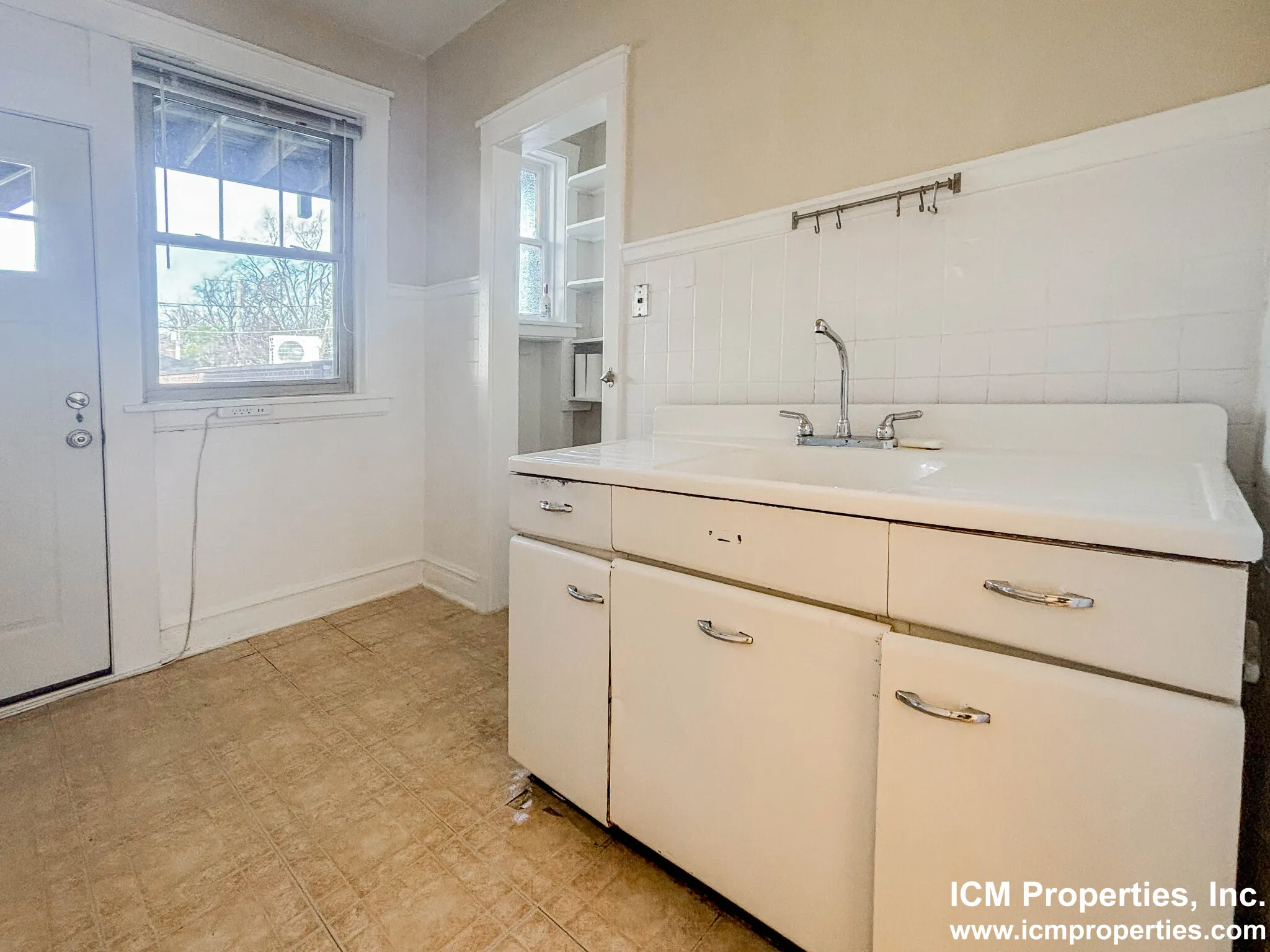 3817 N Lawndale Ave, , 60618, USA 60618-unit#3821-1-Chicago-IL