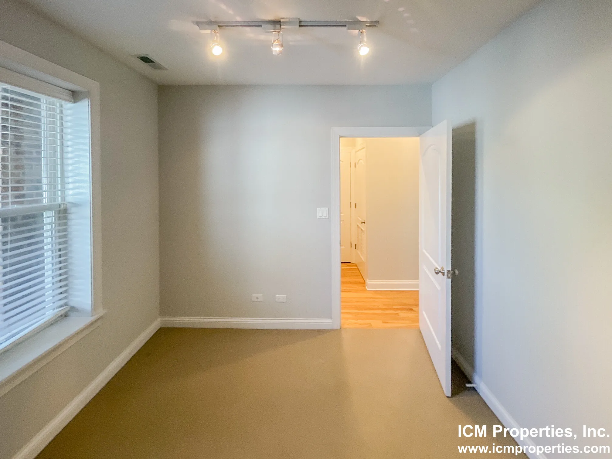 1634 W Grace St, ,  60613, USA 60613-unit#1636-2-Chicago-IL