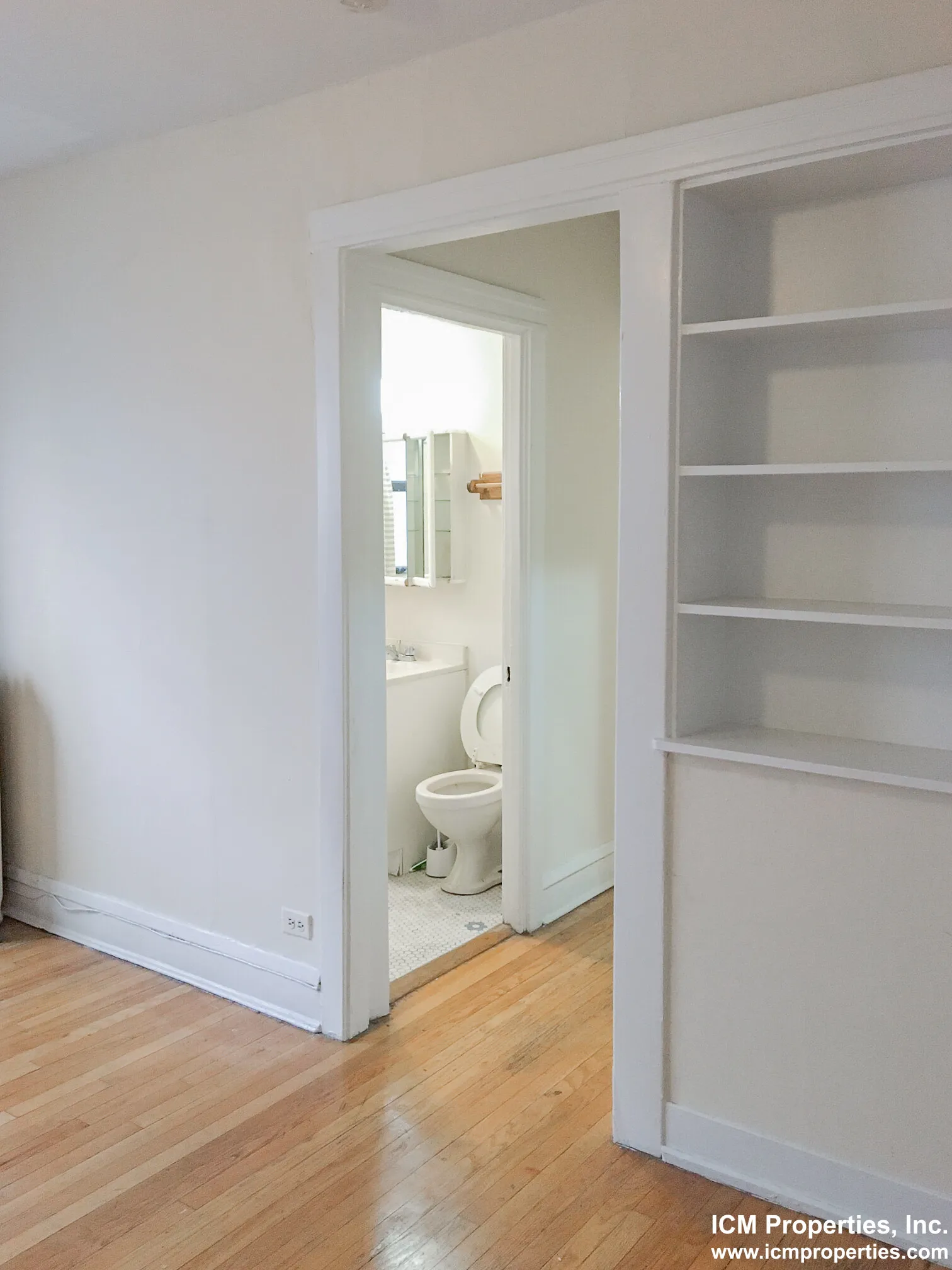 512 W Cornelia Ave, ,  60657, USA 60657-unit#514-204-Chicago-IL