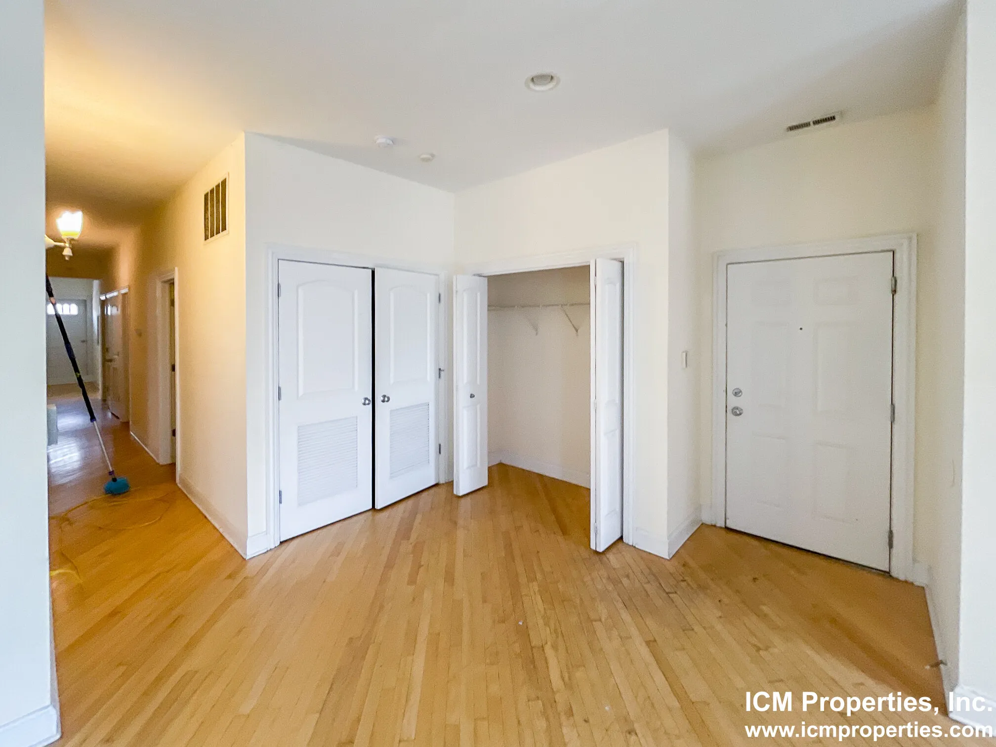 2927 N Southport Ave, ,  60657, USA 60657-unit#2927-2-Chicago-IL