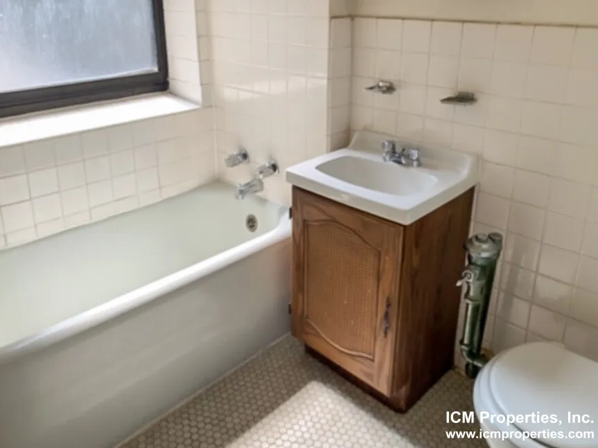 540 W Briar Pl, , 60657, USA 60657-unit#540-3F-Chicago-IL