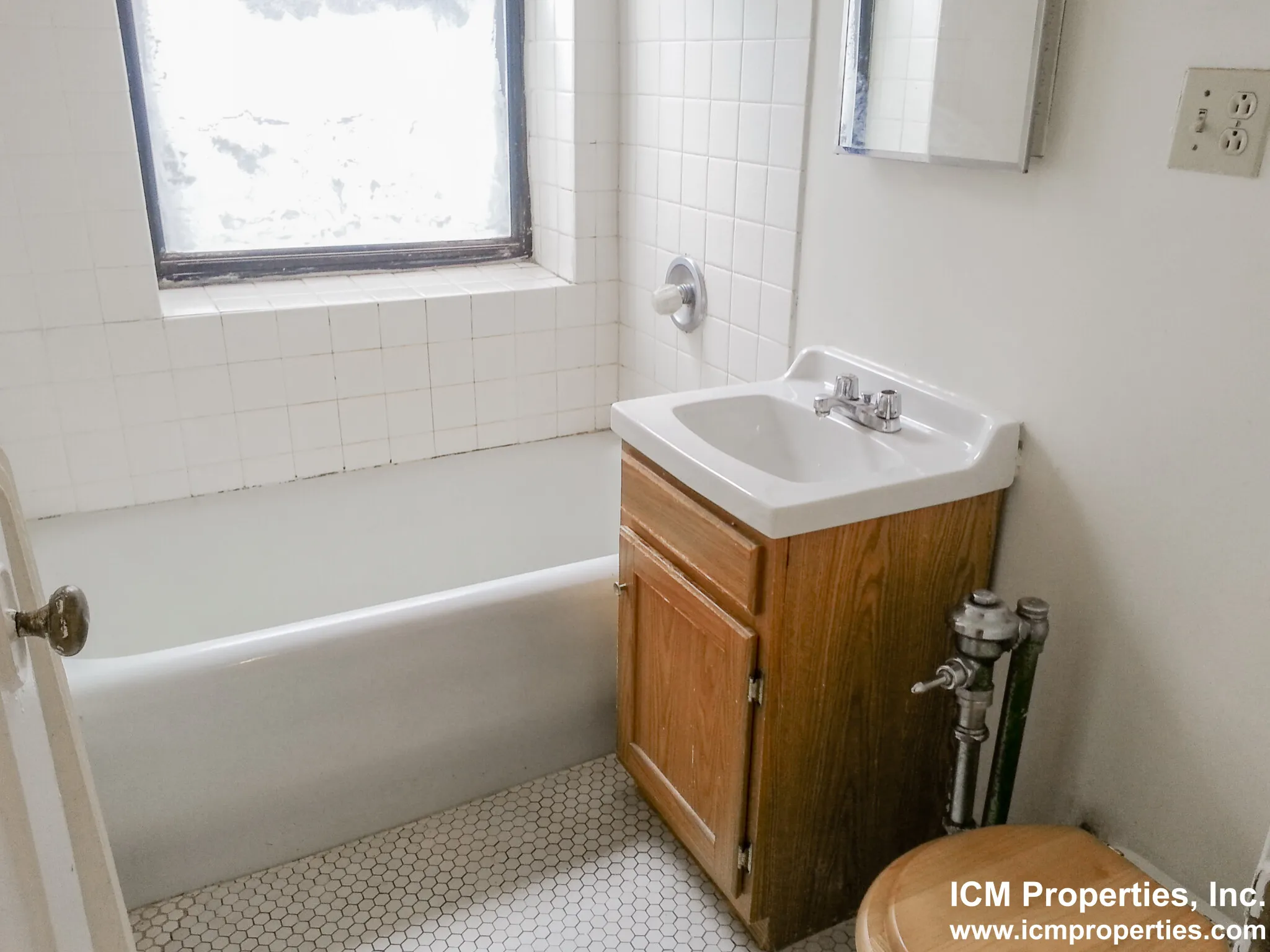 540 W Briar Pl, , 60657, USA 60657-unit#540-7I-Chicago-IL