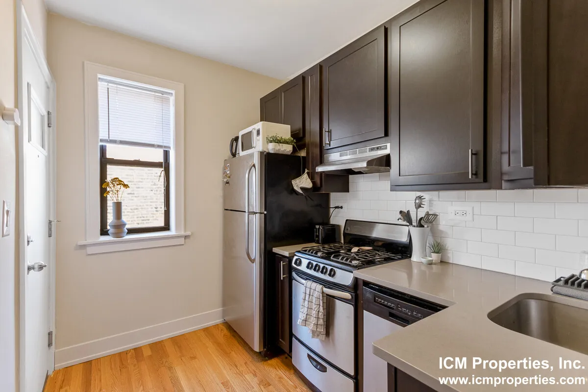 617 W Melrose St, ,  60657, USA 60657-unit#617-B3-Chicago-IL