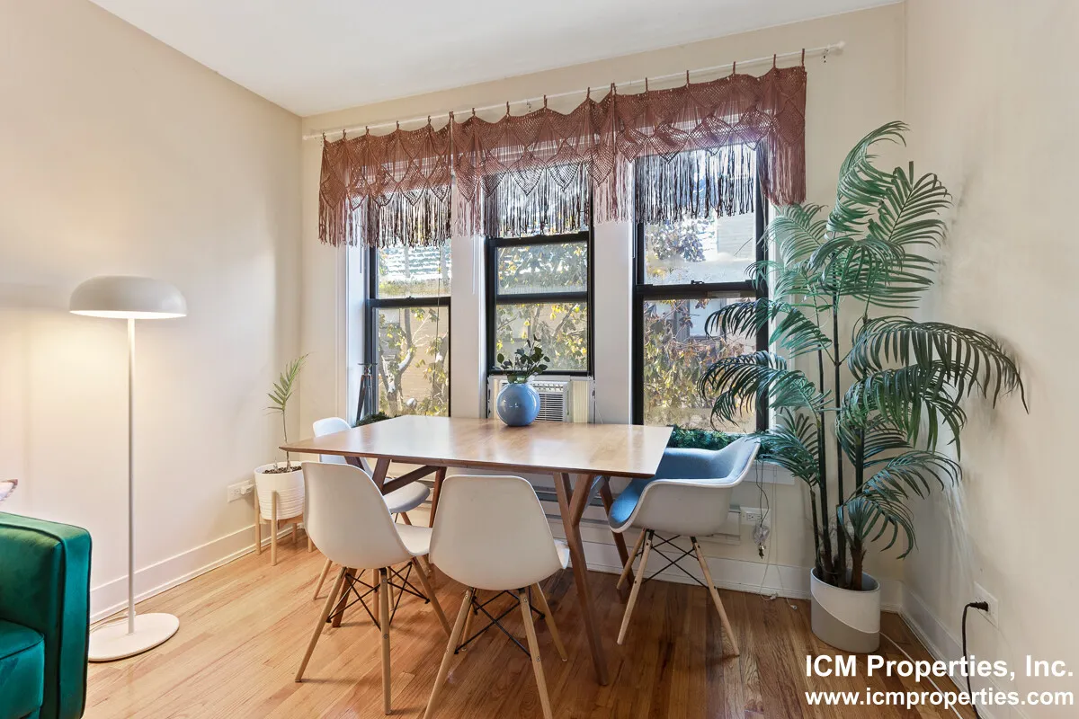 617 W Melrose St, ,  60657, USA 60657-unit#617-B3-Chicago-IL