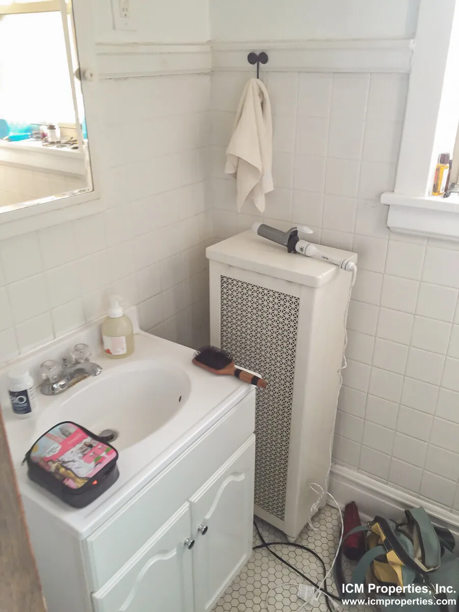 3817 N Lawndale Ave, , 60618, USA 60618-unit#3817-3W-Chicago-IL