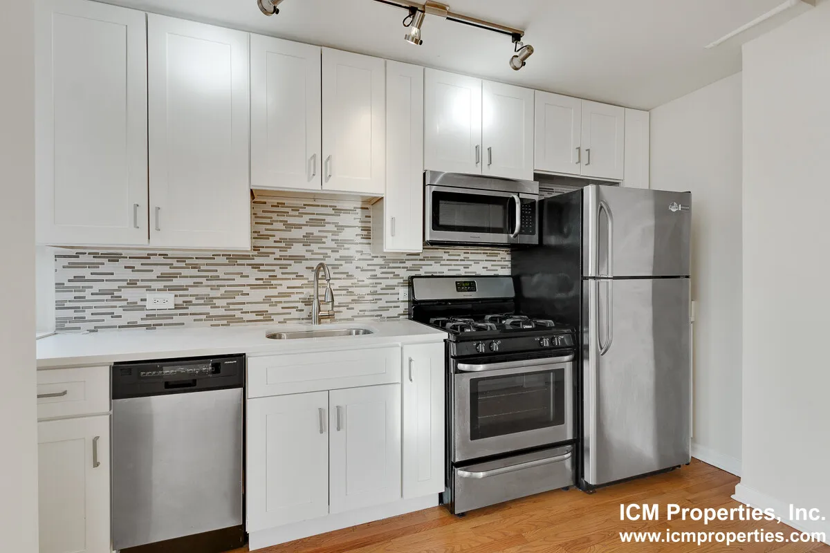 2520 W Leland Ave, ,  60625, USA 60625-unit#2520-C1-Chicago-IL