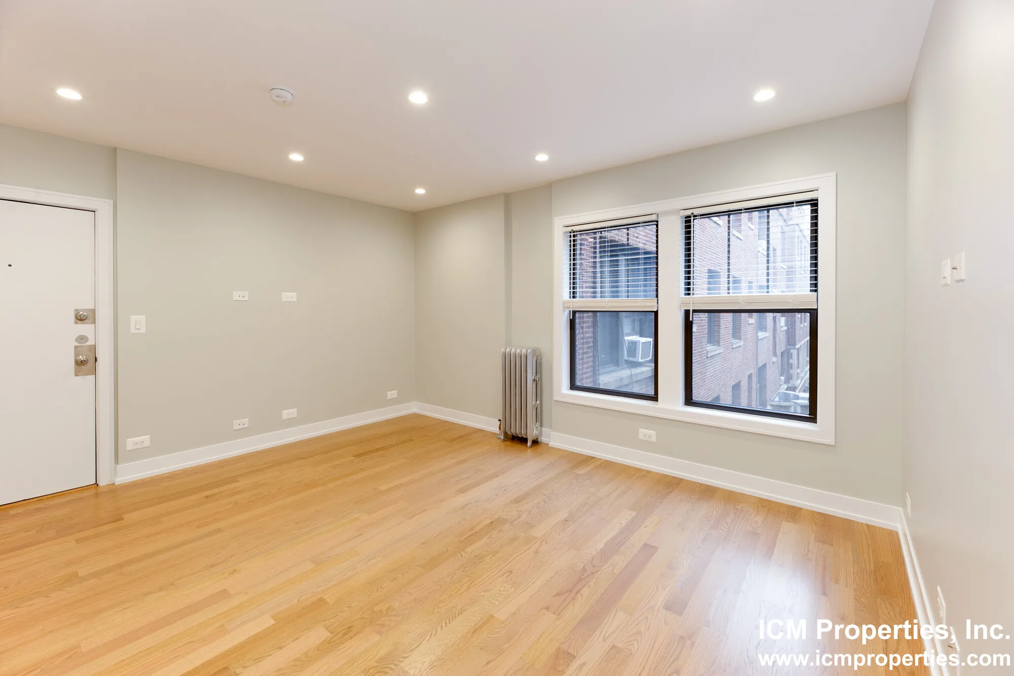 512 W Cornelia Ave, , 60657, USA 60657-unit#516-209-Chicago-IL