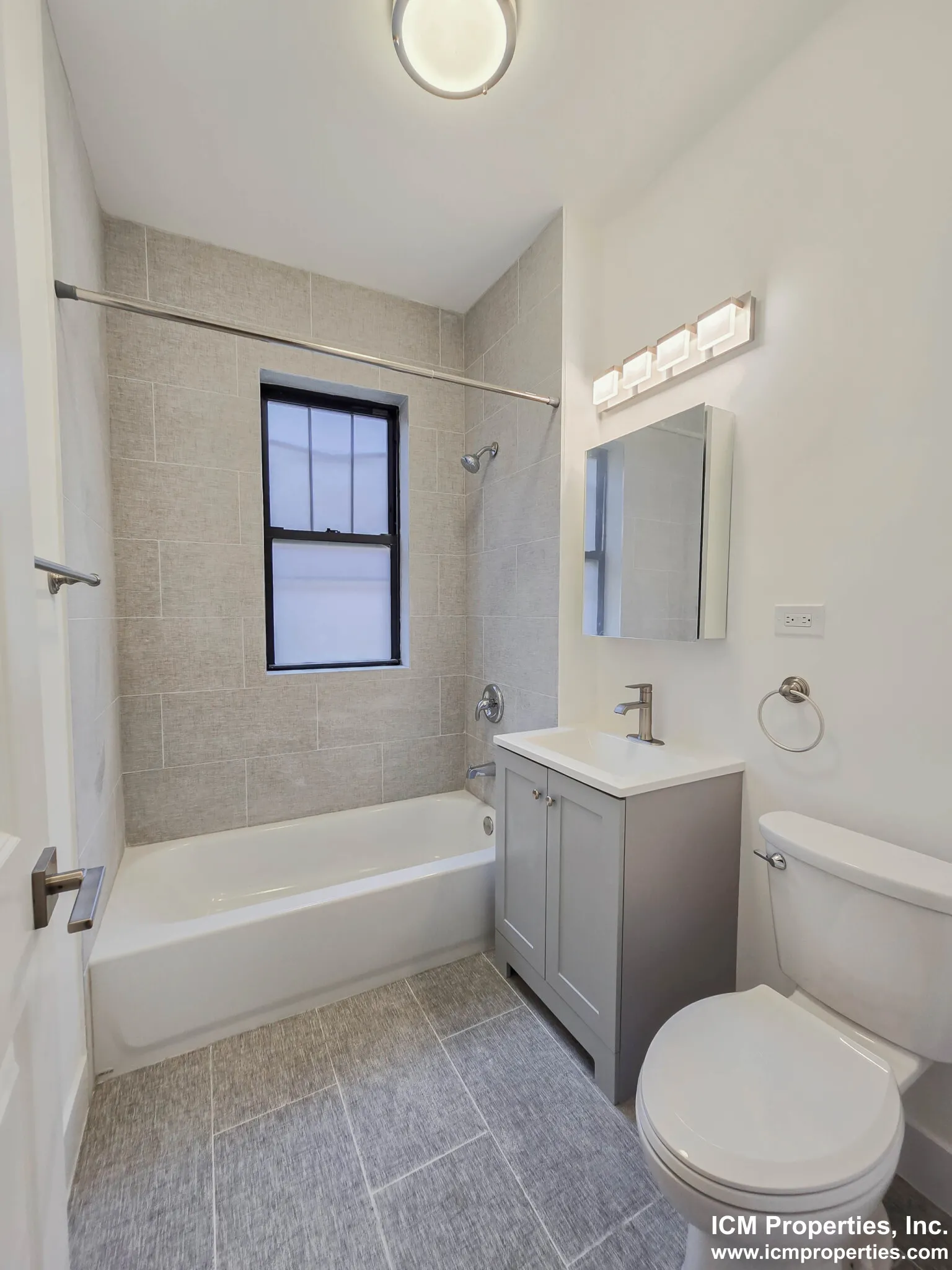 5941 N Paulina St, , 60660, USA 60660-unit#5951PA1W-Chicago-IL