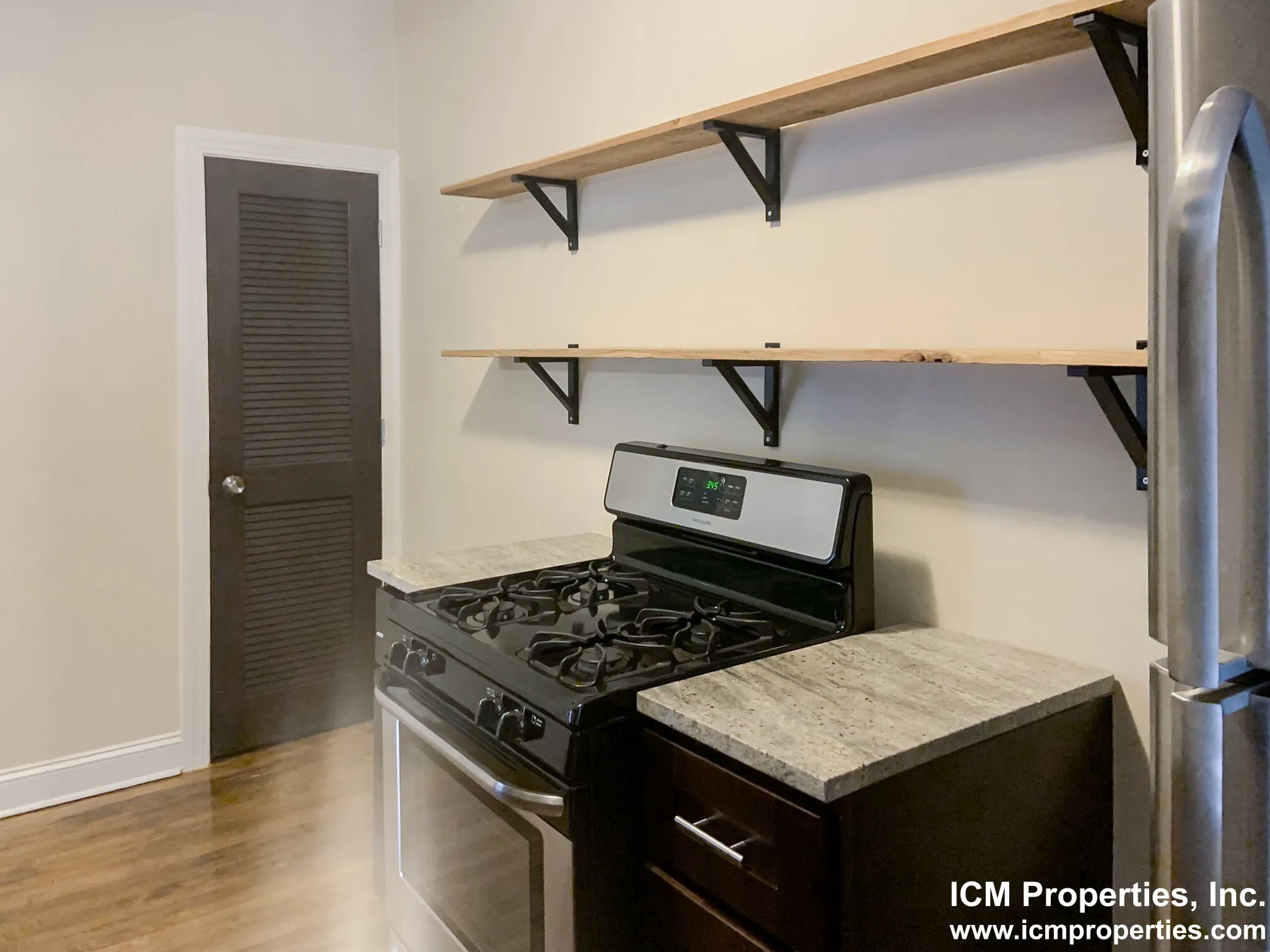 851 W Cornelia Ave, ,  60657, USA 60657-unit#857-3S-Chicago-IL