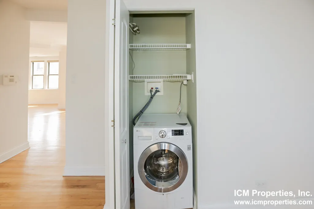 622 W Roscoe St, ,  60657, USA 60657-unit#626-2F-Chicago-IL