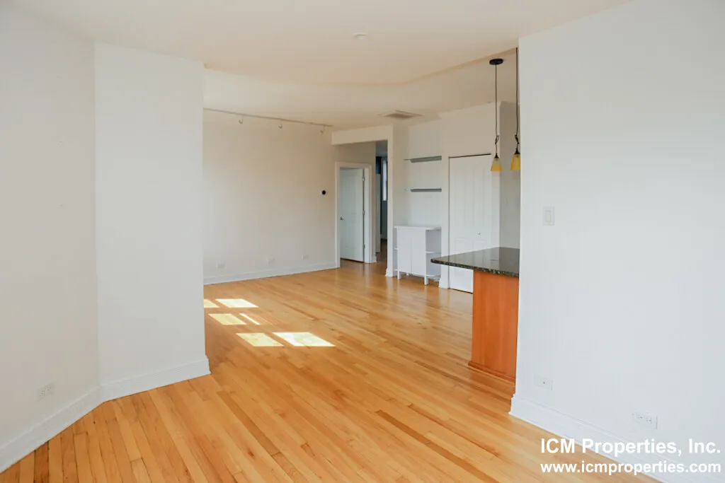 622 W Roscoe St, ,  60657, USA 60657-unit#626-2F-Chicago-IL