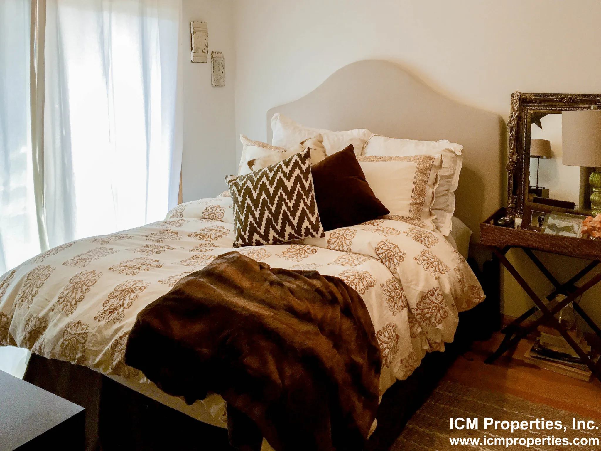 1319 W Belmont Ave, ,  60657, USA 60657-unit#1319-2-Chicago-IL