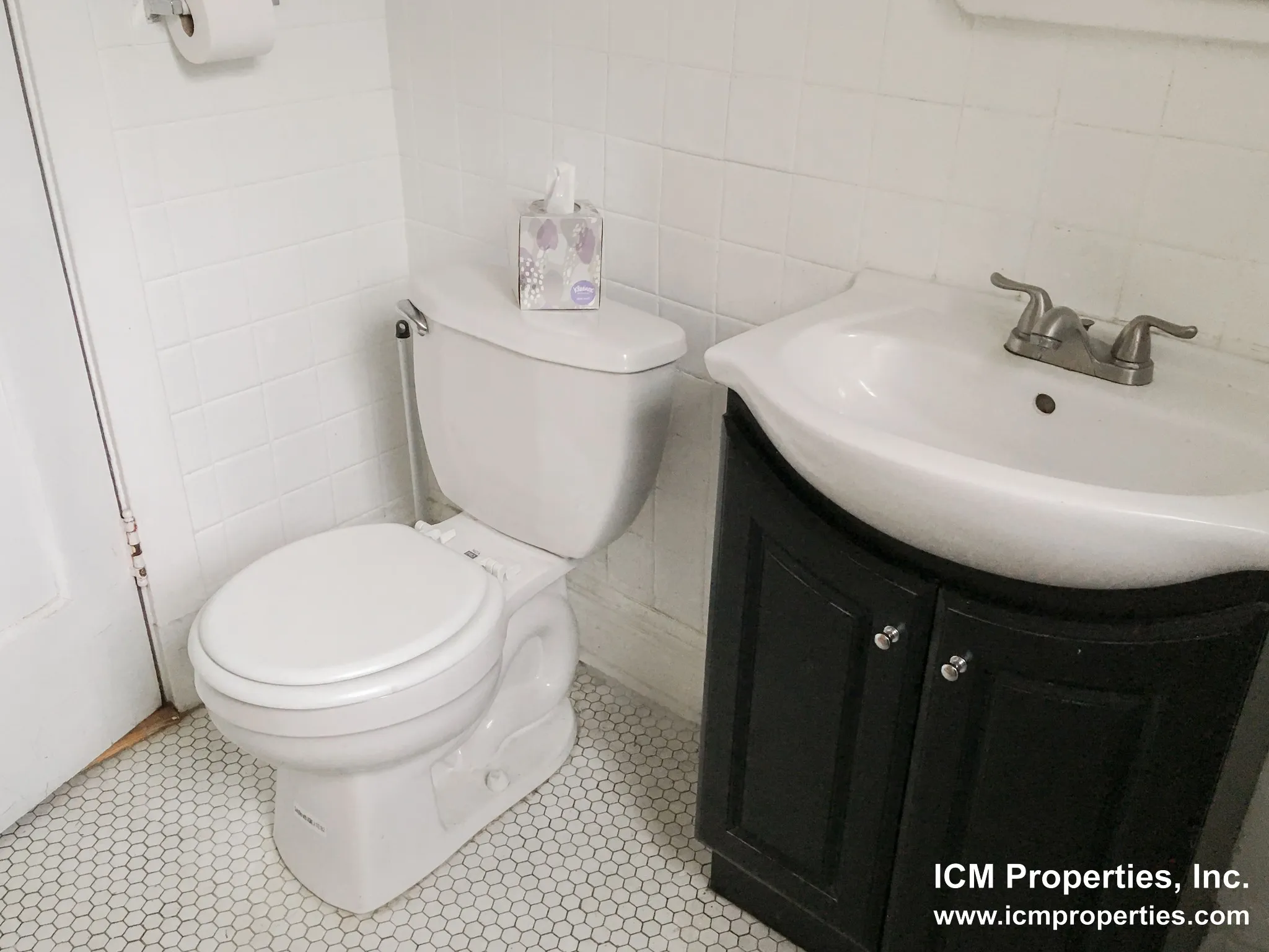3817 N Lawndale Ave, ,  60618, USA 60618-unit#3817-2W-Chicago-IL