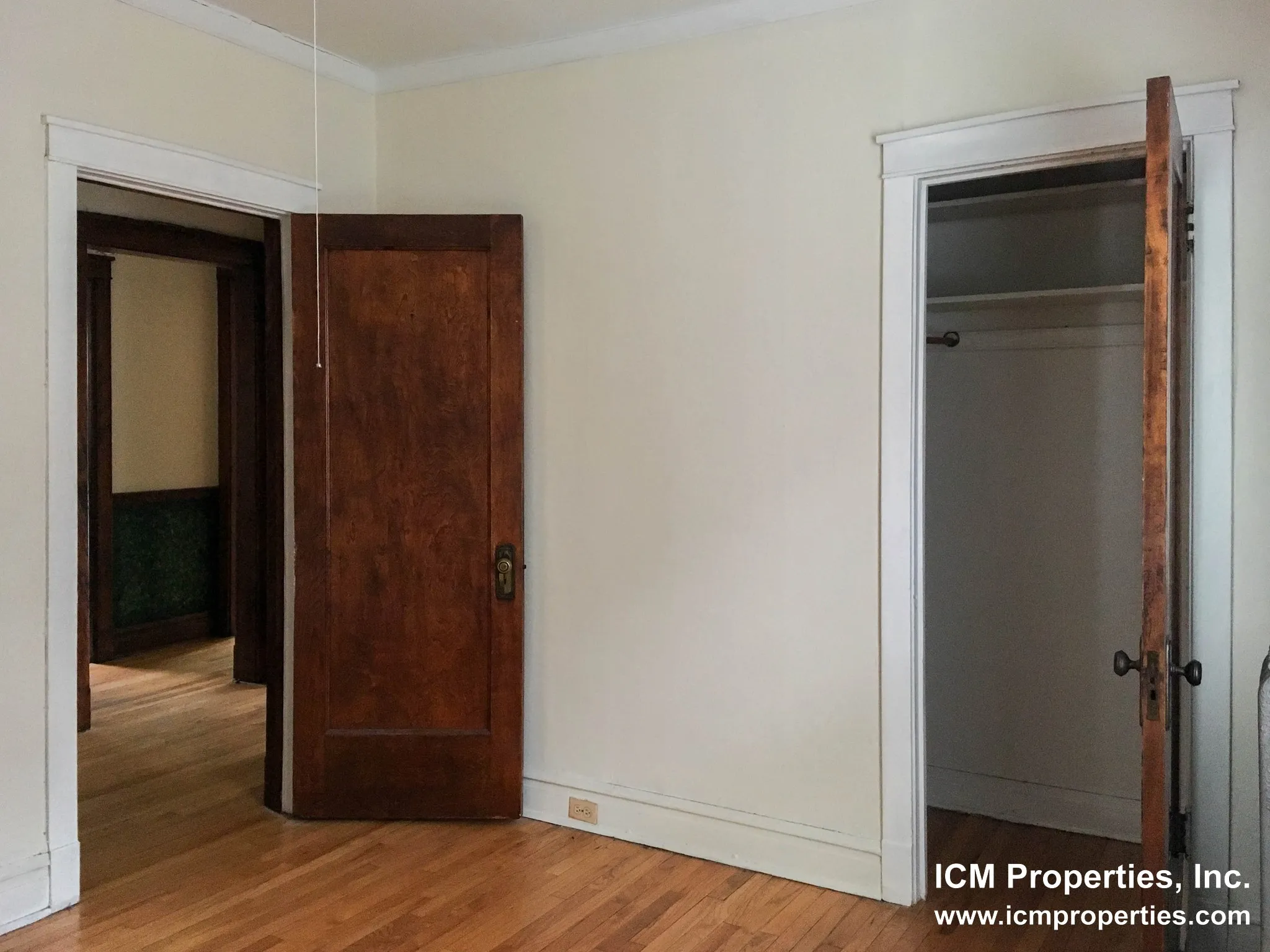 3817 N Lawndale Ave, ,  60618, USA 60618-unit#3817-2W-Chicago-IL