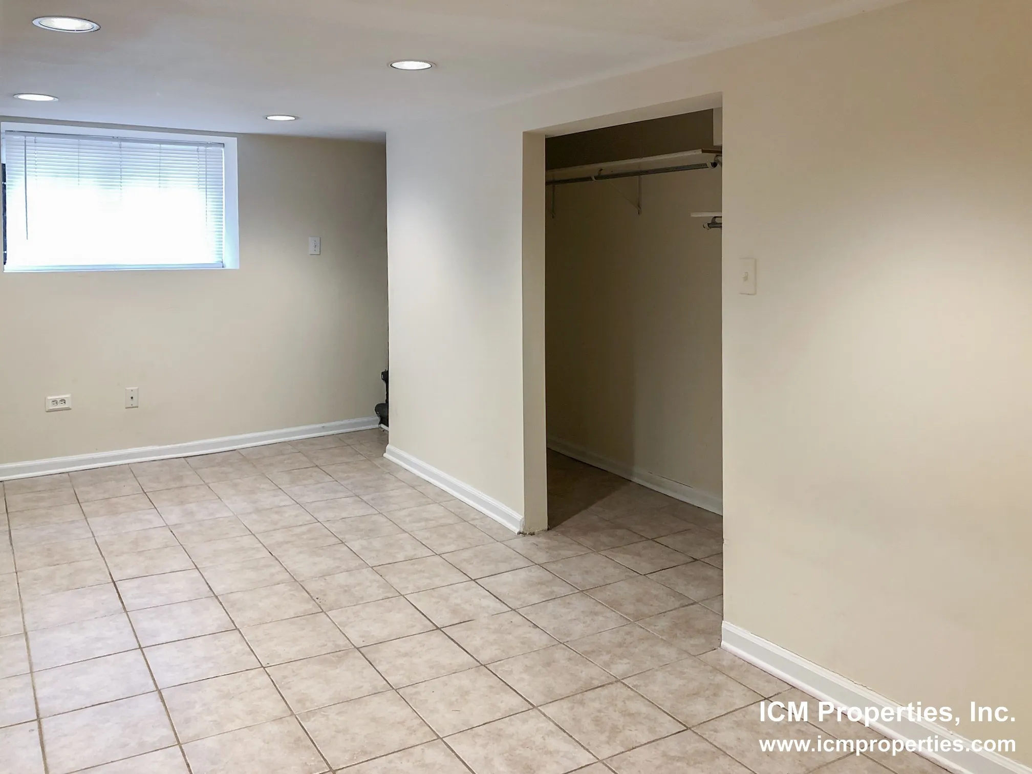 3250 N Lakewood Ave, ,  60657, USA 60657-unit#3250-CH1-Chicago-IL