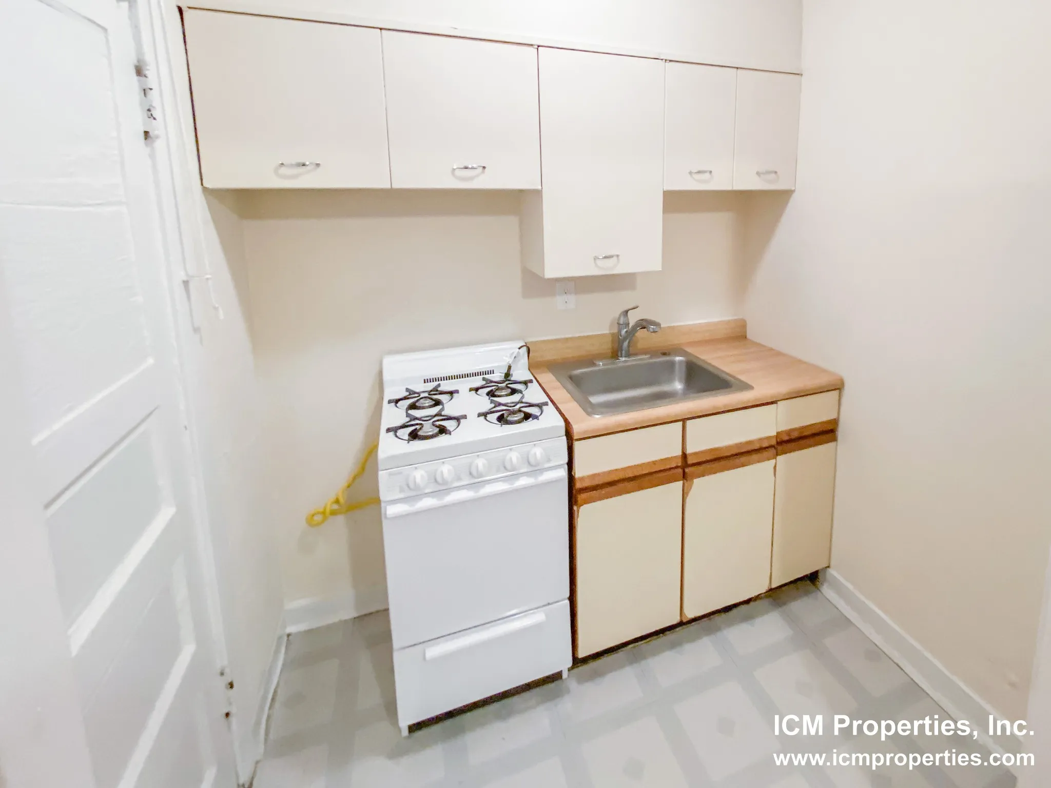 512 W Cornelia Ave, , 60657, USA 60657-unit#514-104-Chicago-IL