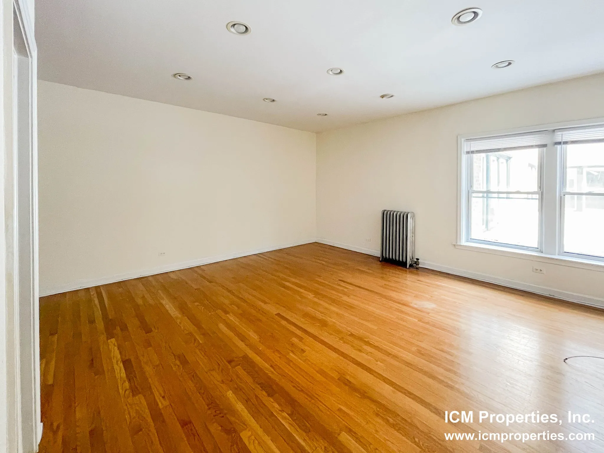 3912 N Pine Grove Ave, , 60613, USA 60613-unit#3918-1-Chicago-IL