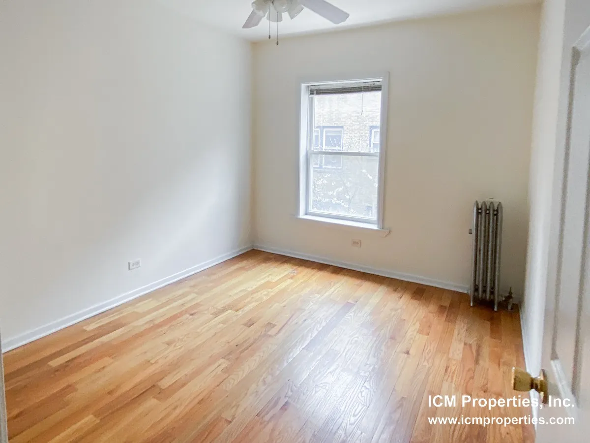 3912 N Pine Grove Ave, , 60613, USA 60613-unit#3924-2E-Chicago-IL