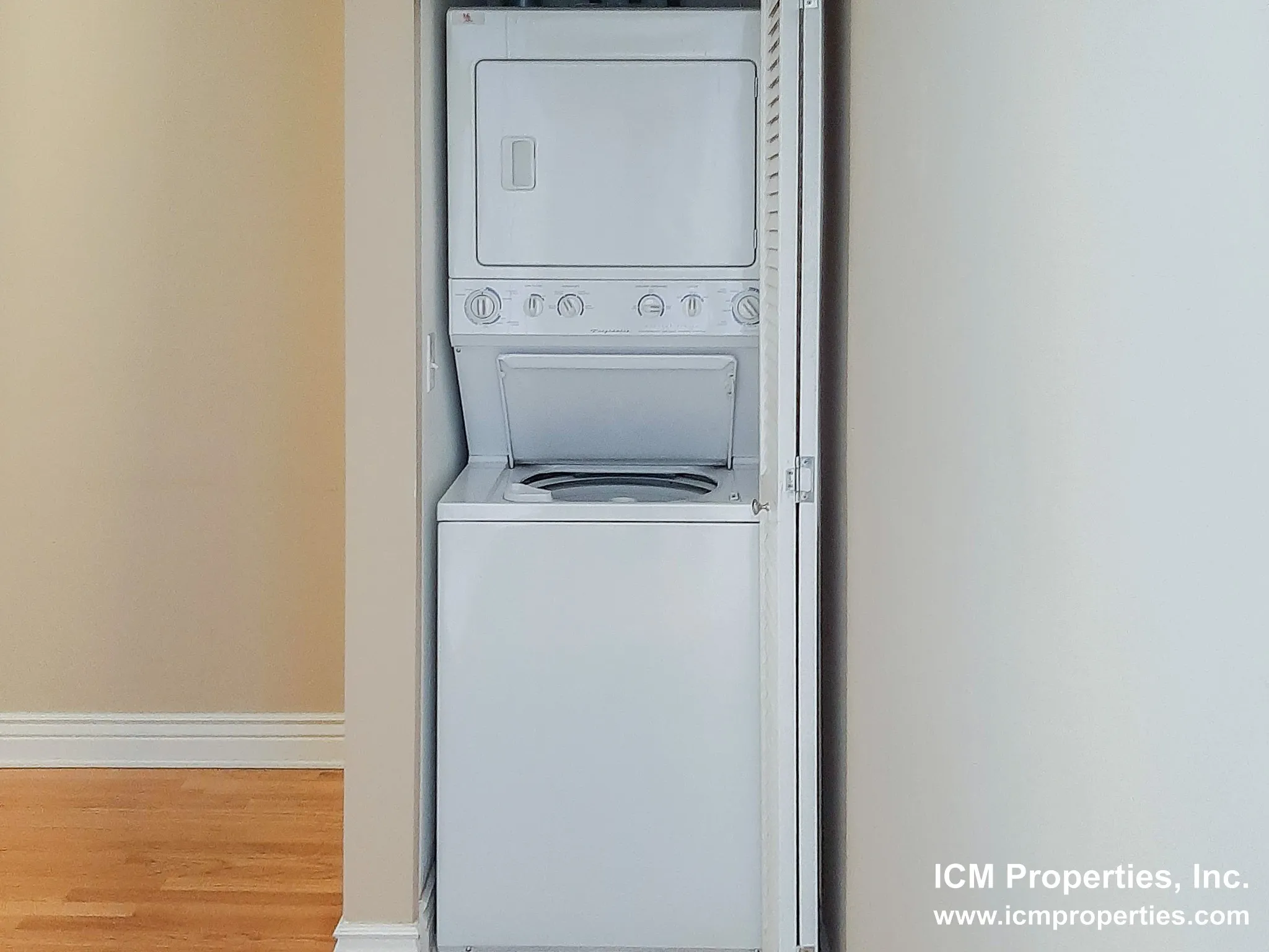 4863 N Hermitage Ave, , 60640, USA 60640-unit#4867-2E-Chicago-IL