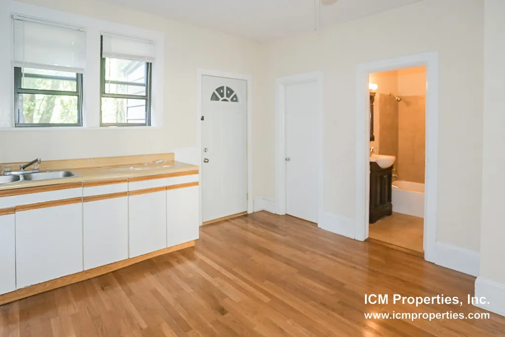 2254 N Southport Ave, , 60614, USA 60614-unit#2254-2-Chicago-IL