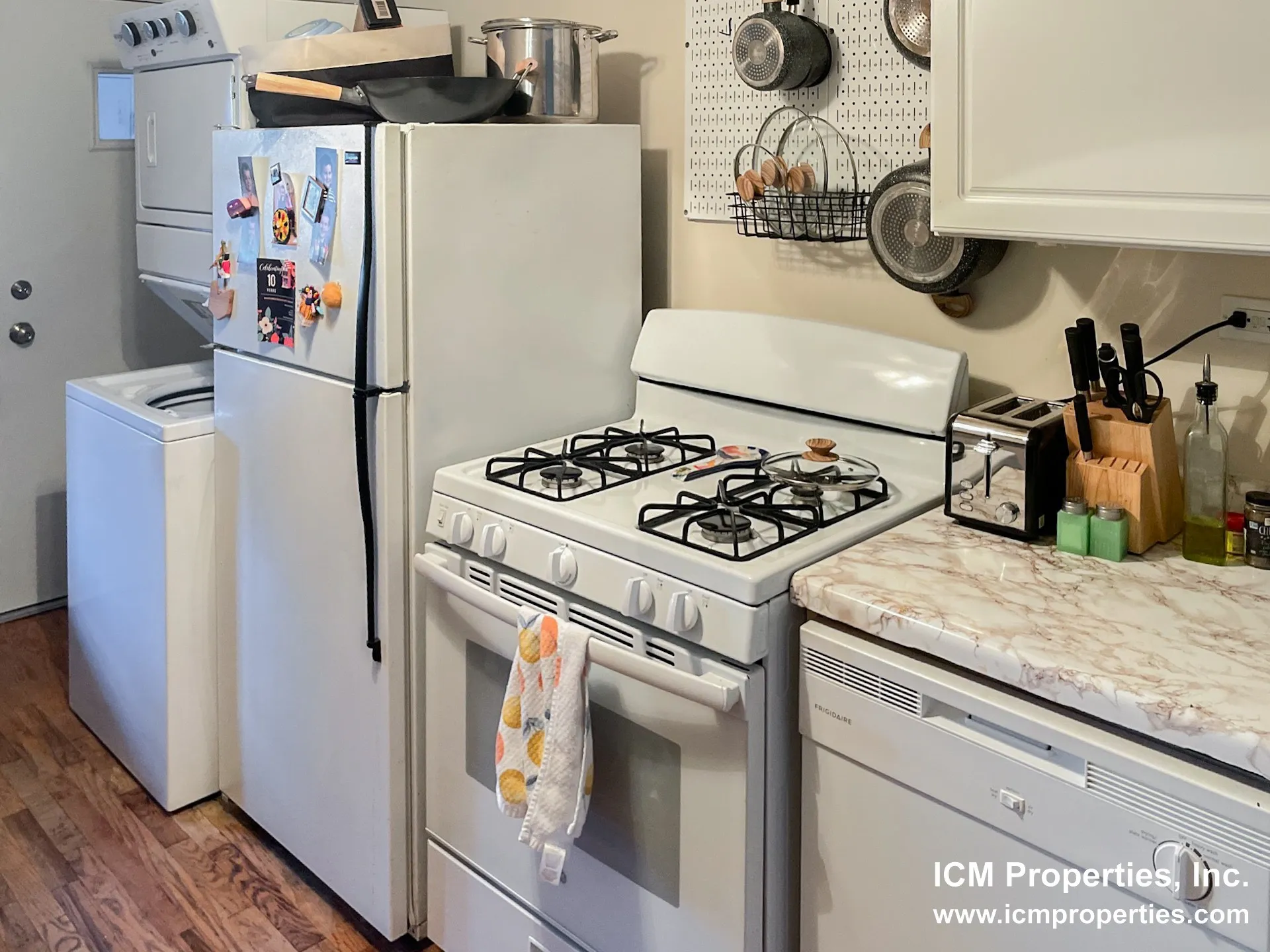 5941 N Magnolia Ave, ,  60660, USA 60660-unit#5943M-3-Chicago-IL