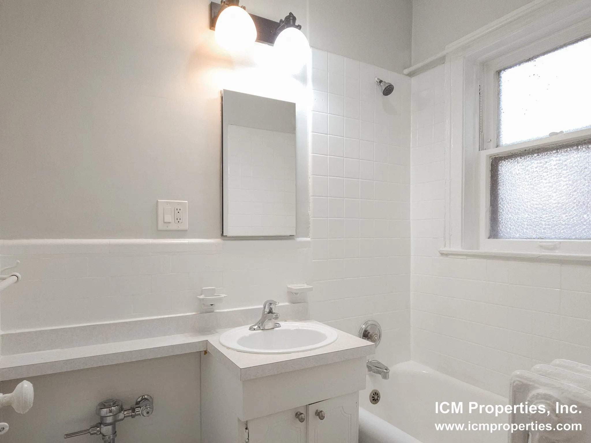 3300 N Claremont Ave, ,  60618, USA 60618-unit#2342S-1-Chicago-IL