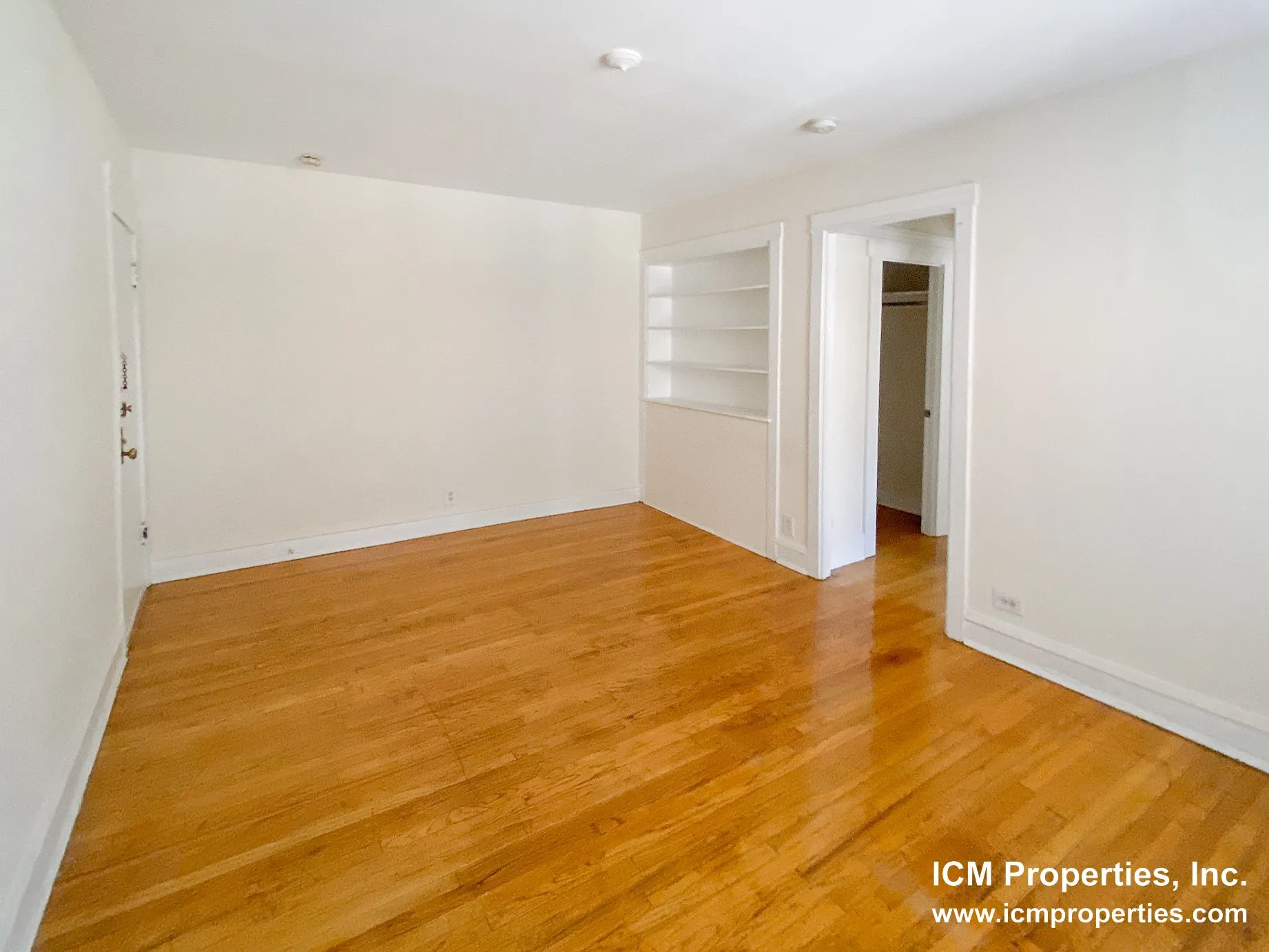 512 W Cornelia Ave, ,  60657, USA 60657-unit#516-207-Chicago-IL