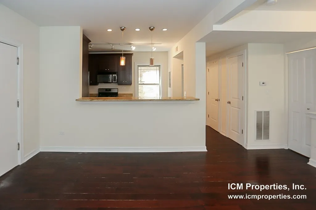 3808 N Sheffield Ave, ,  60613, USA 60613-unit#3816S-1W FP-Chicago-IL