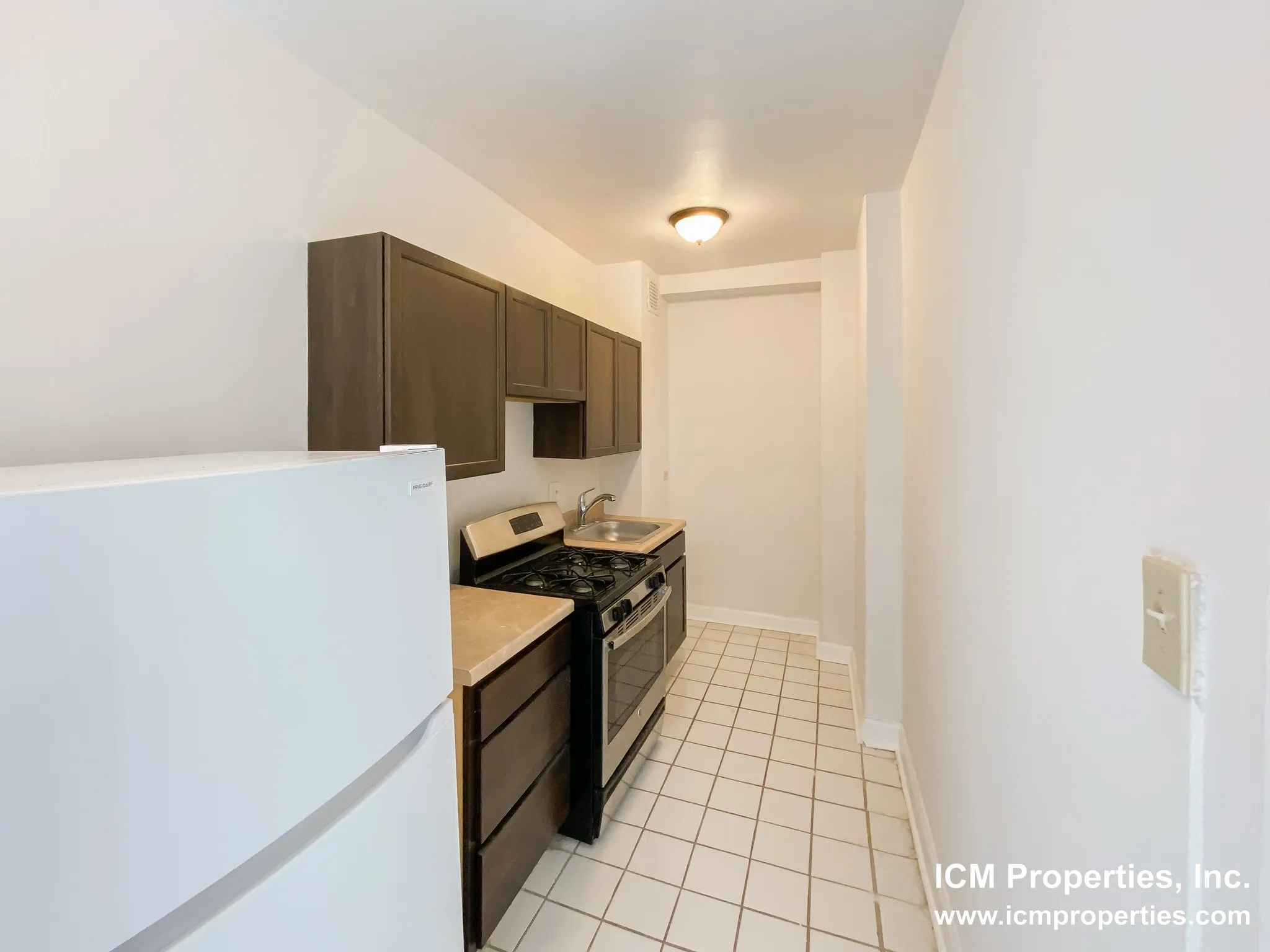 540 W Briar Pl, , 60657, USA 60657-unit#540-7H-Chicago-IL