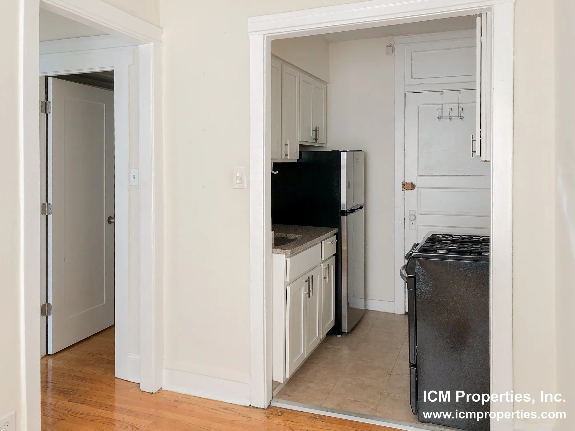 512 W Cornelia Ave, ,  60657, USA 60657-unit#516-207-Chicago-IL