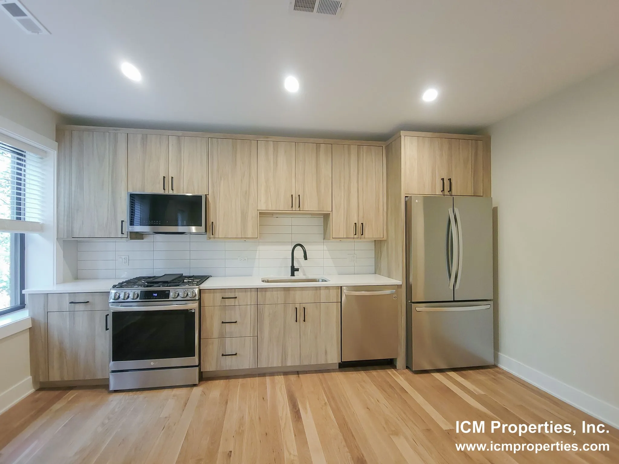 2237 N Bissell St, ,  60614, USA 60614-unit#2237-2E-Chicago-IL