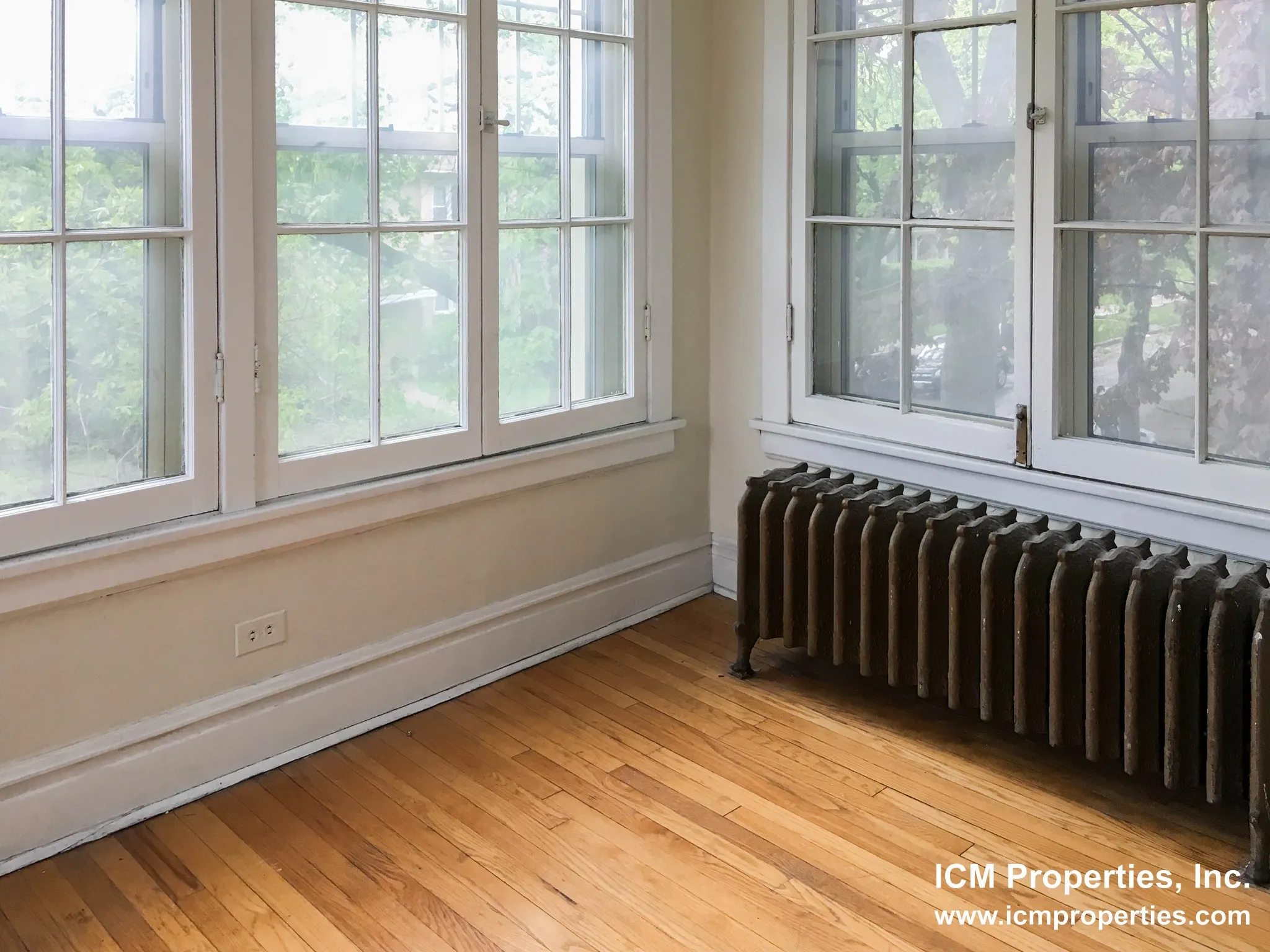 3817 N Lawndale Ave, ,  60618, USA 60618-unit#3817-2W-Chicago-IL