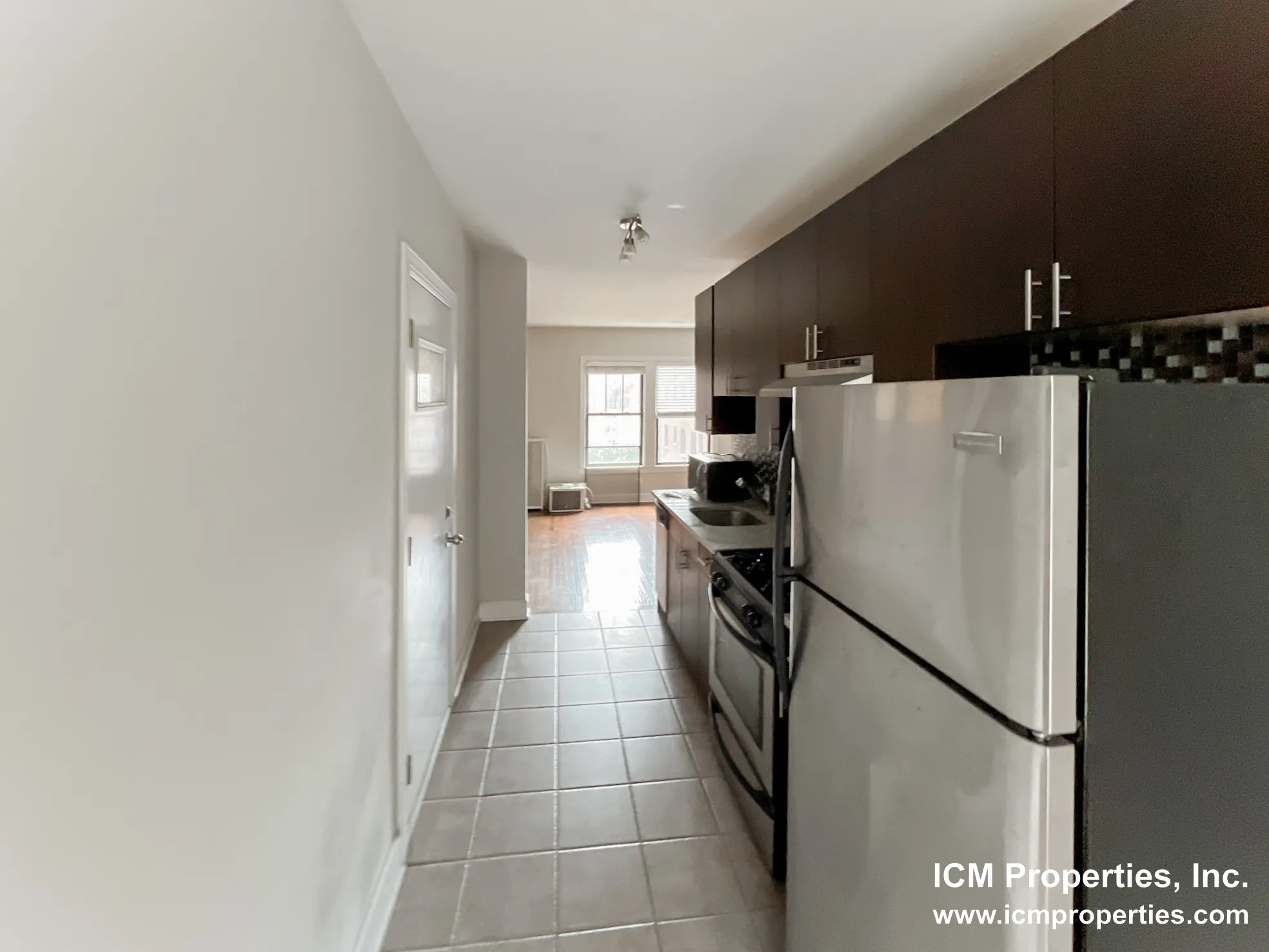 512 W Cornelia Ave, ,  60657, USA 60657-unit#516-309-Chicago-IL