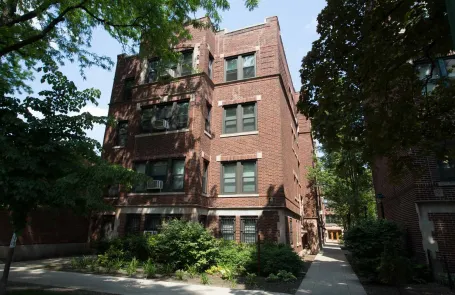 5535_s_kimbark_apartments_3