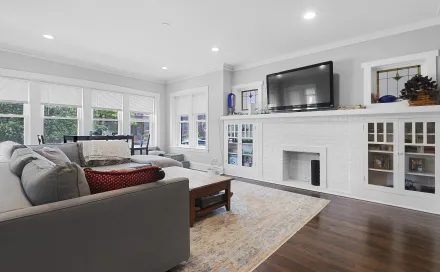 living_room_1st_fl
