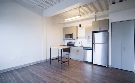wrigglyville_lofts_1_bed_living_dining