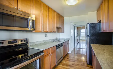 sheridan_tower_kitchen