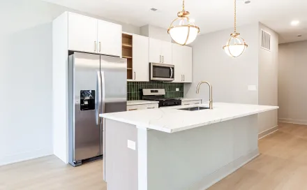 4102_north_sheridan_rd