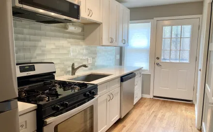 4700ashland2kitchenalley