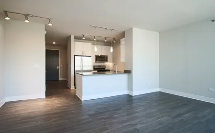 alta_roosevelt_studio_living_dining