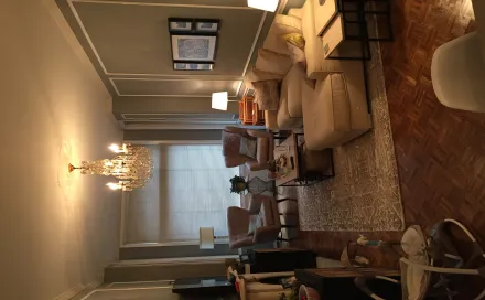 2021_kenmore_living_room