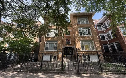 4823nsawyerave_unit1n_01