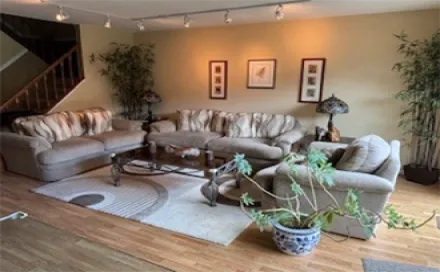 livingrm