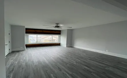 3625_w_shakespeare_unit_3_living_room