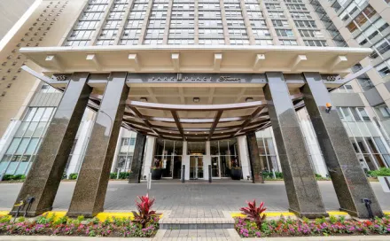 655_front_of_building