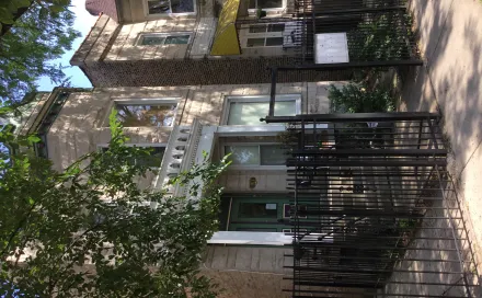 front_of_building_sendjpg